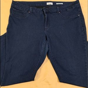 WOMEN’S JEANS